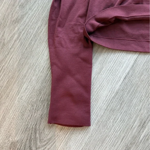 NWOT Lululemon Swiftly Tech Long Sleeve, Sz 10, Red Merlot - EXCELLENT CONDITION - Picture 5 of 6